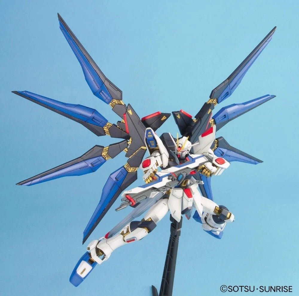 Gunpla MG 1/100 - Strike Freedom Gundam - MEKA NEKO