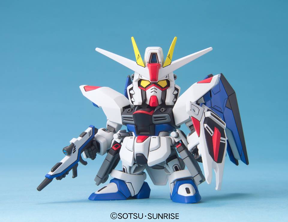 Gunpla SD - BB257 Freedom Gundam - MEKA NEKO