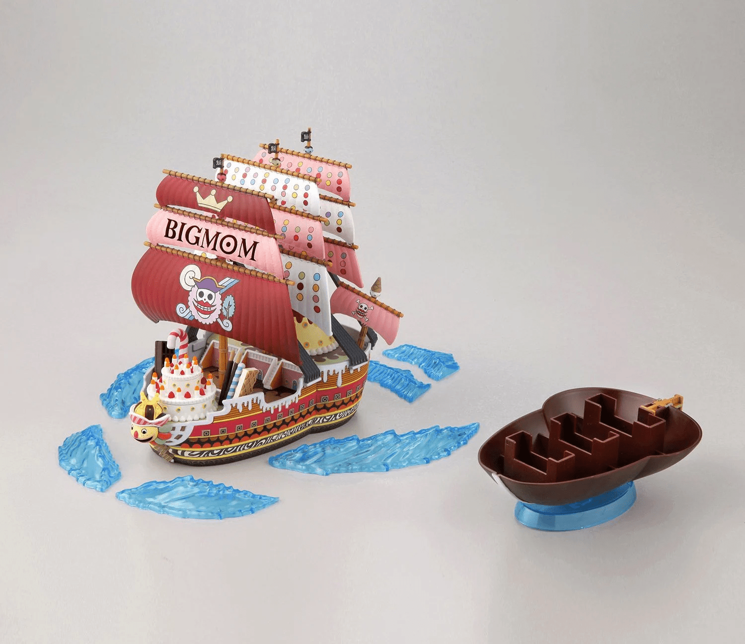 Model Kit One Piece - Grand Ship Collection Queen Mama Chanter 15cm - MEKA NEKO