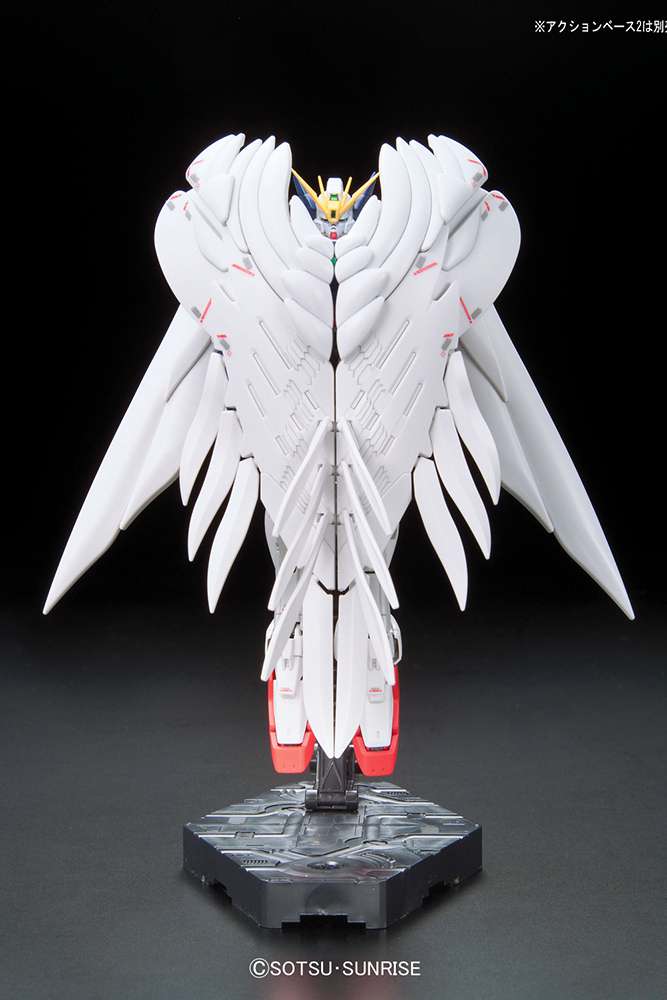 Gunpla RG 1/144 - 017 Wing Gundam Zero Endless Waltz