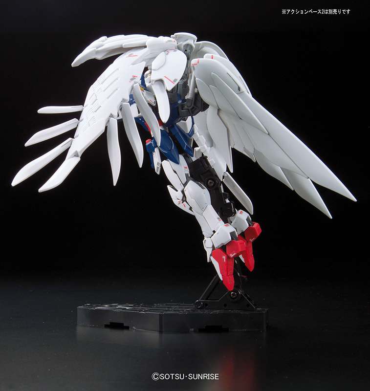 Gunpla RG 1/144 - 017 Wing Gundam Zero Endless Waltz