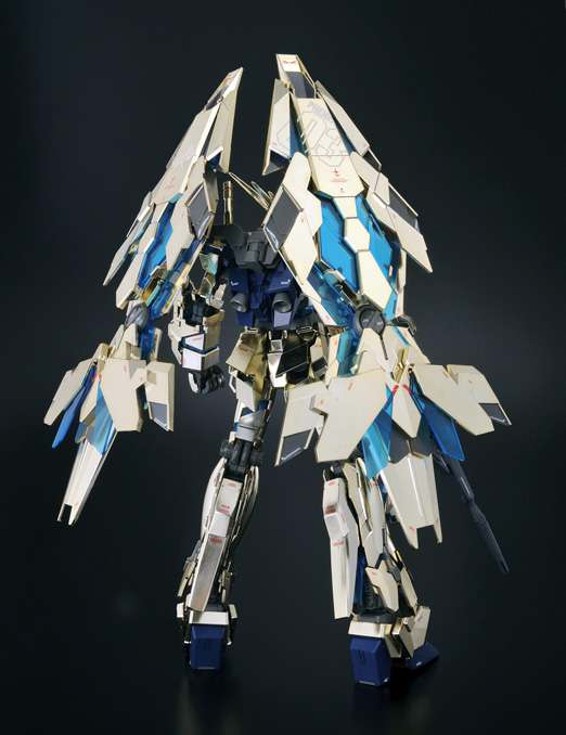 Gunpla MG 1/100 - Unicorn Gundam 03 Phenex