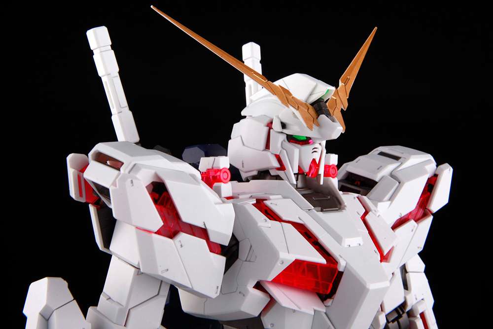 Gunpla PG 1/60 Gundam Unicorn RX-0