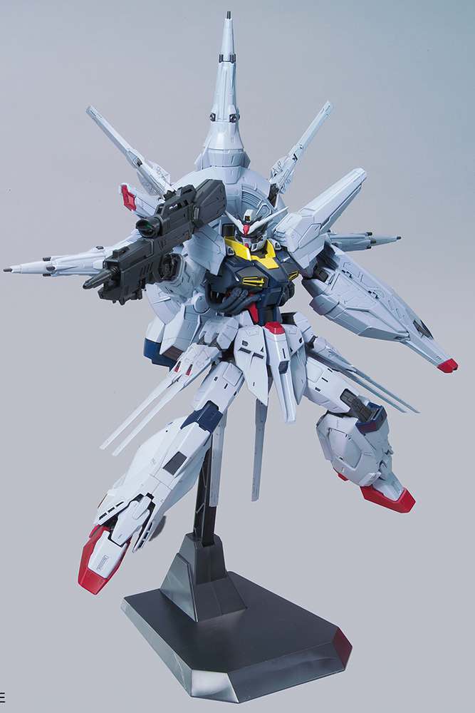 Gunpla MG 1/100 - Gundam Providence