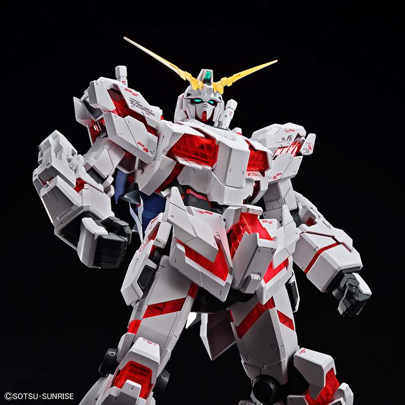 Gunpla Megasize 1/48 Gundam Unicorn Destroy Mode