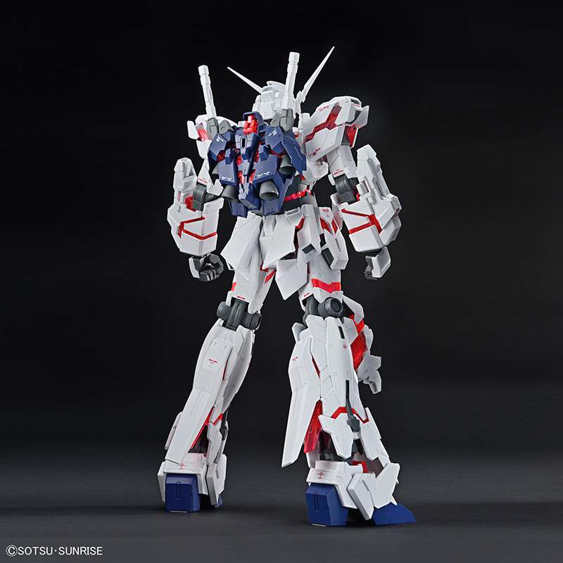 Gunpla Megasize 1/48 Gundam Unicorn Destroy Mode