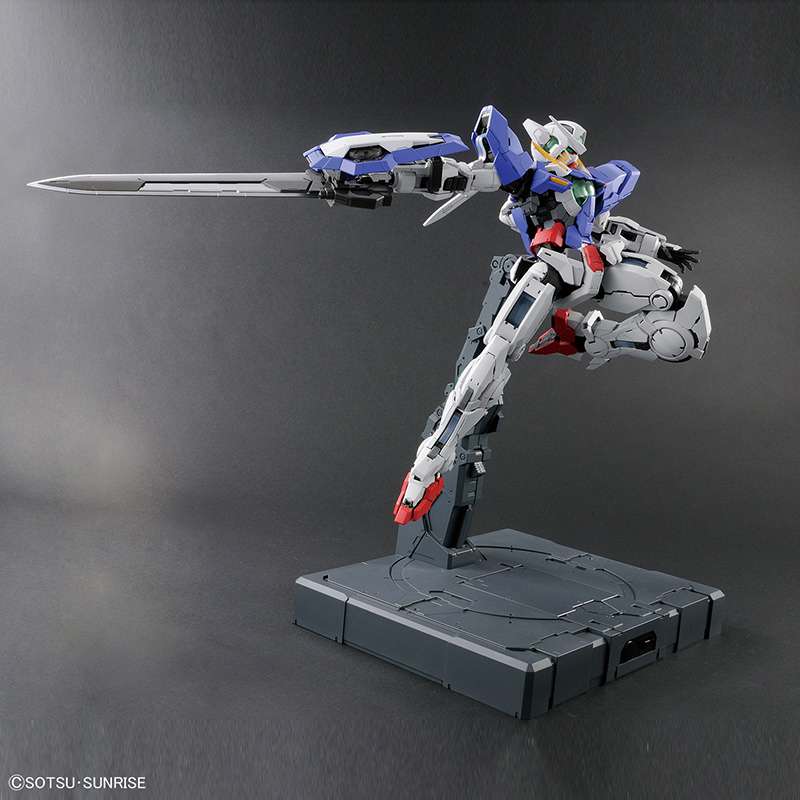 Gunpla PG 1/60 Gundam Exia