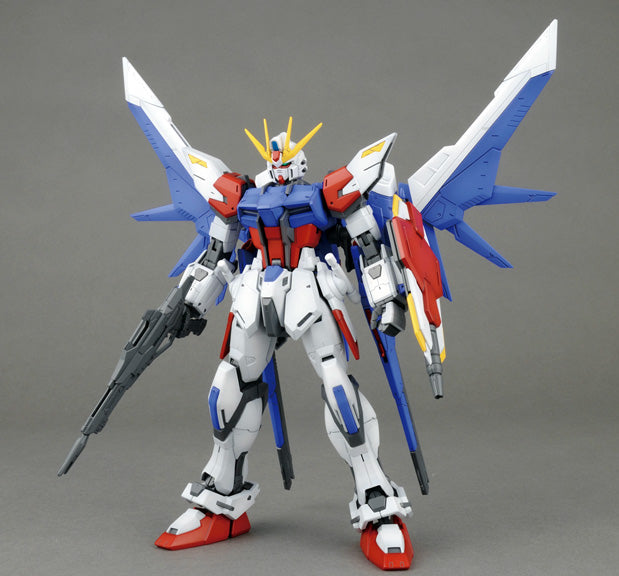 Gunpla MG 1/100 - Gundam Build Strike Full Package