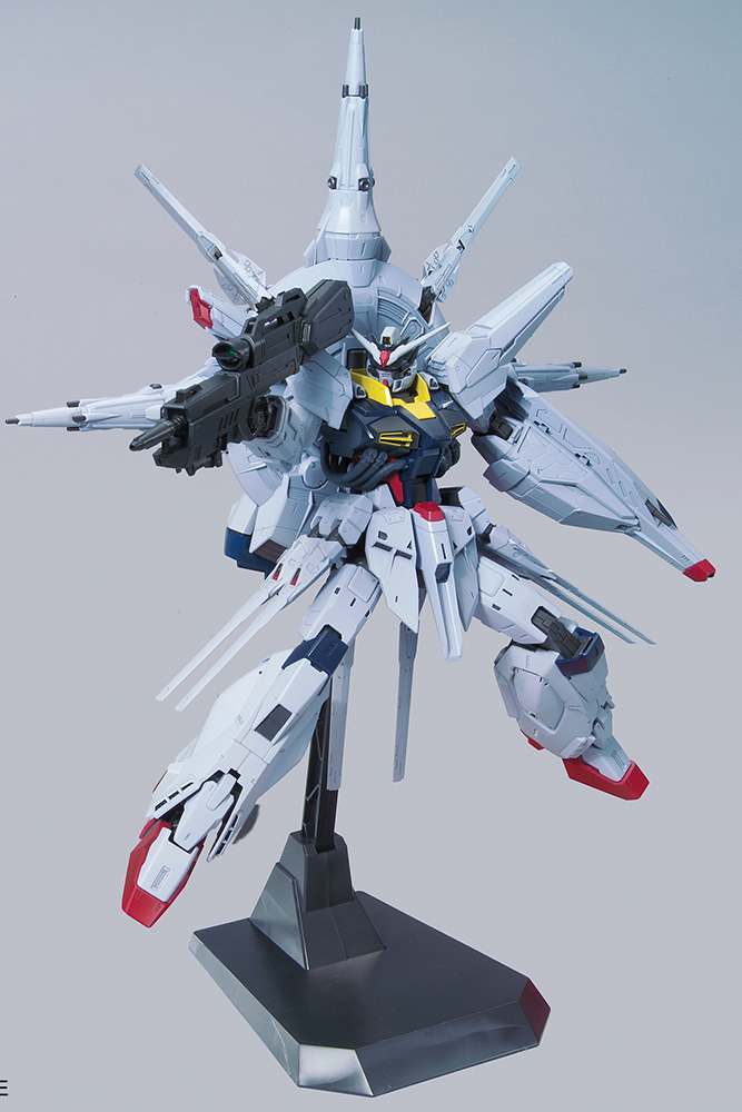 Gunpla MG 1/100 - Gundam Providence - MEKA NEKO